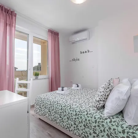 Quiet With Soothing Villa *