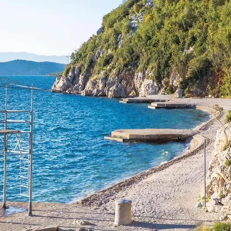 Quiet With Soothing Dramalj