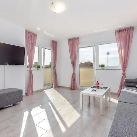 Quiet With Soothing * דראמליי